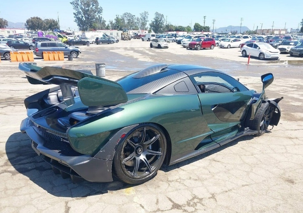 Когда 789 лошадей встречаются с 1 идиотом