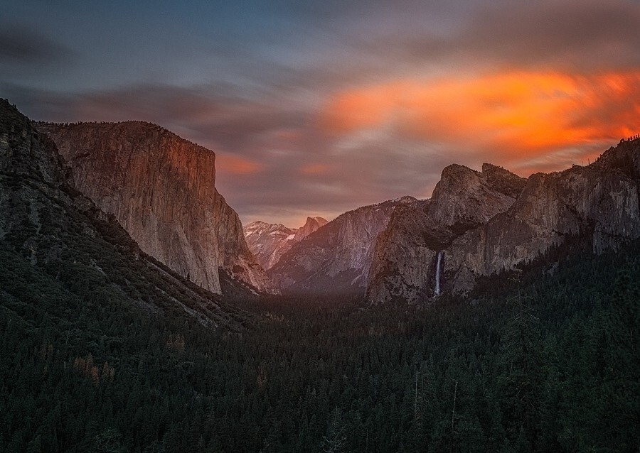 Водопад Йосемити. Фрэнк Деларджи