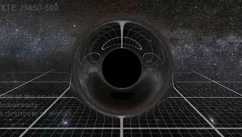 Что внутри черных дыр: неожиданное предположение