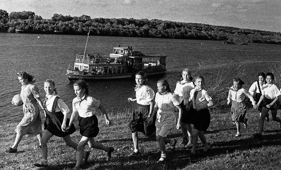 В походе.  Сергей Васин