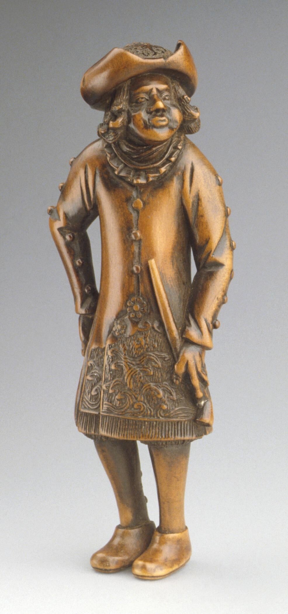17. Резная деревянная скульптура голландца, Япония, около 1700–1800 гг.