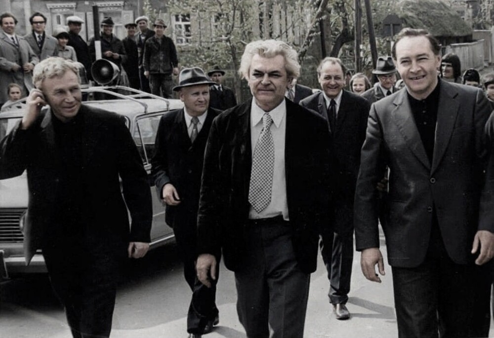 Перед премьерой фильма "Они сражались за Родину".