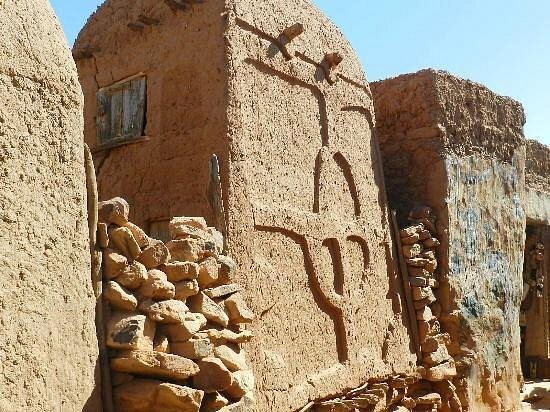 Земля догонов: история цивилизации, возникшей на отвесной скале