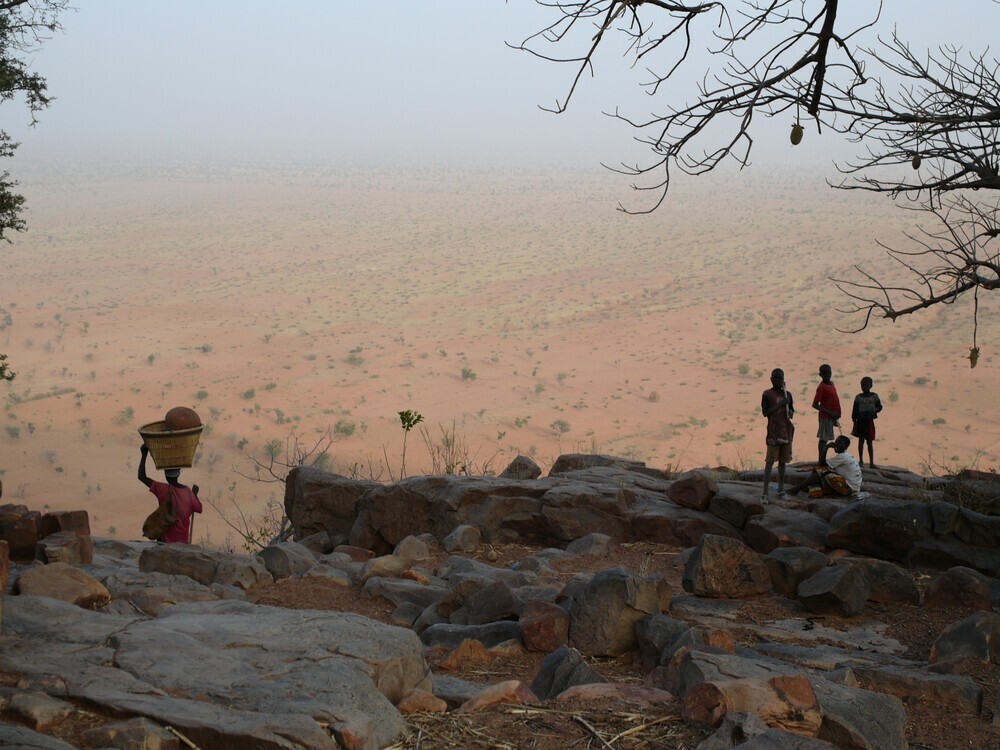Земля догонов: история цивилизации, возникшей на отвесной скале