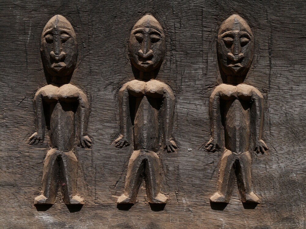 Земля догонов: история цивилизации, возникшей на отвесной скале