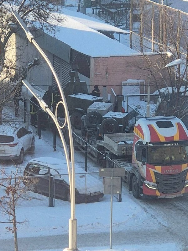Света больше нет, Киев переходит на дрова: удары по Украине 17 января