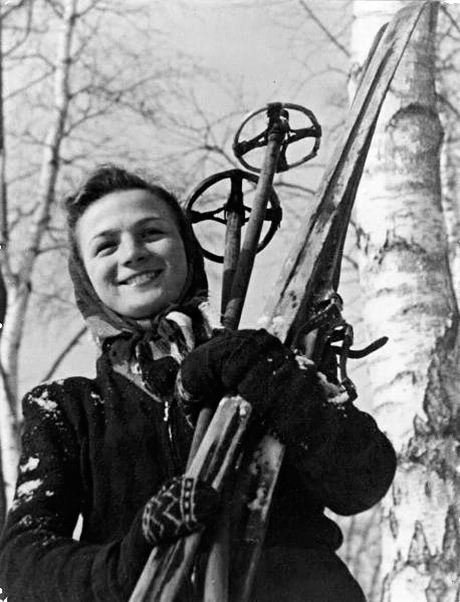 Лыжница.  Иван Шагин