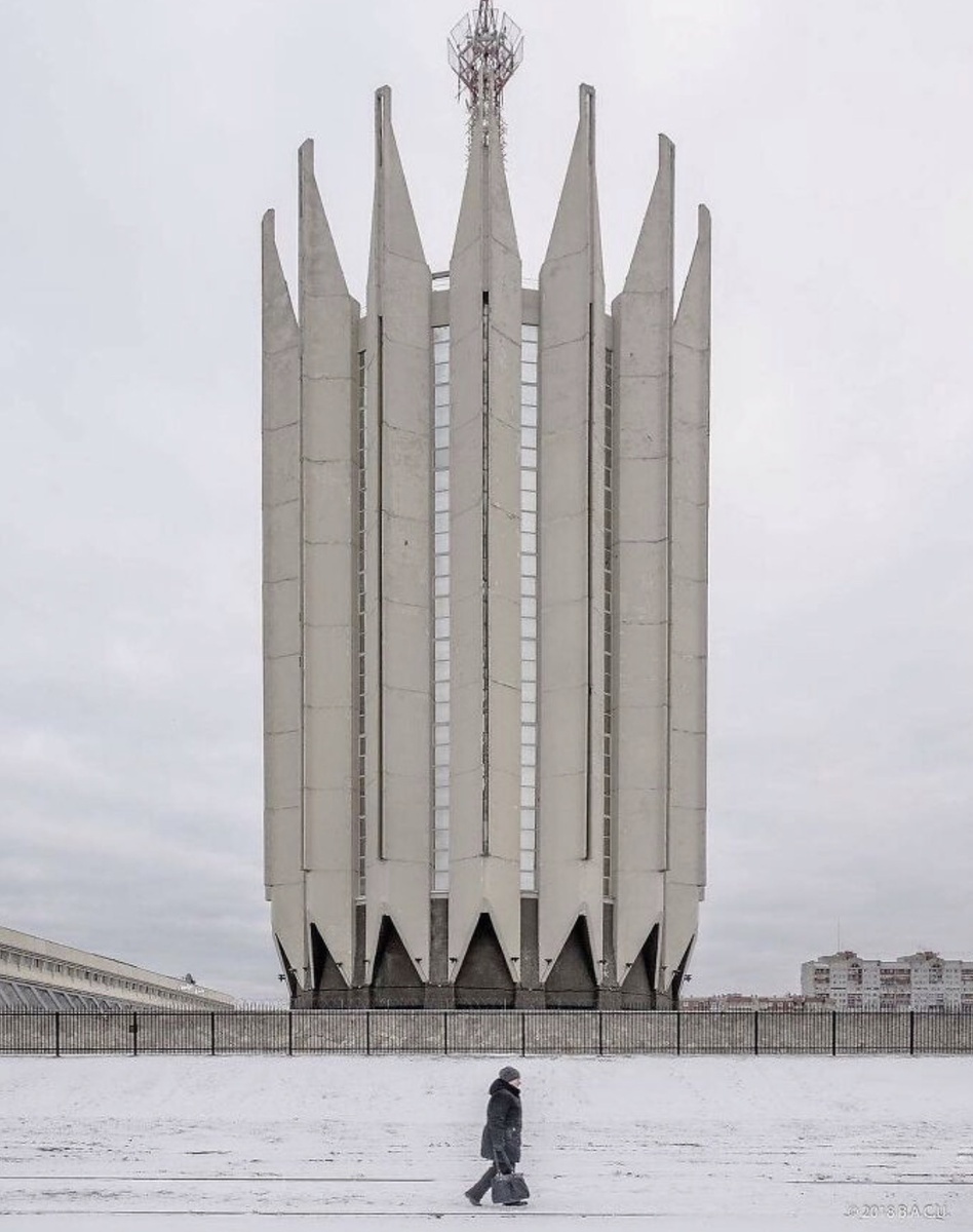 15 зданий прошлого века, построенных в духе советского модернизма, поражают своей мощью