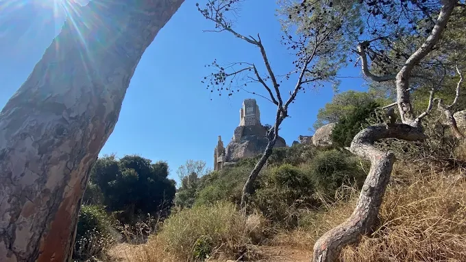 Невидимая святыня Афинской Ривьеры