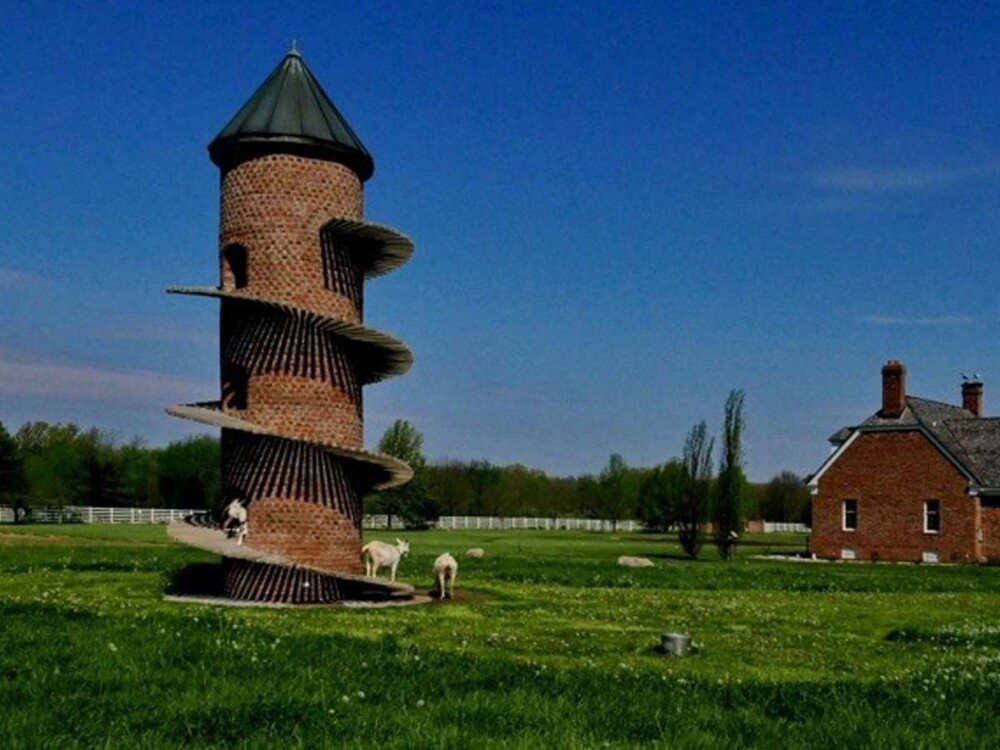 Тайная башня козьей радости в Иллинойсе