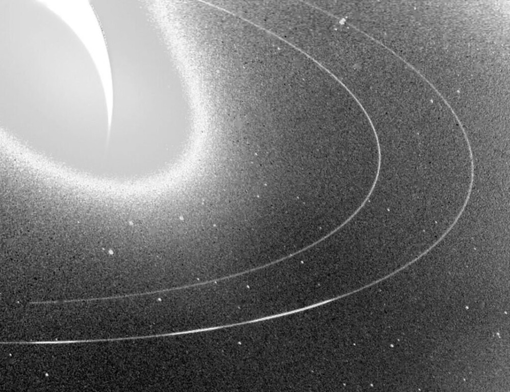 "Вояджер-2": прощальный взгляд на Нептун