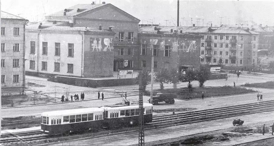 Жизнь в Стране Советов-1