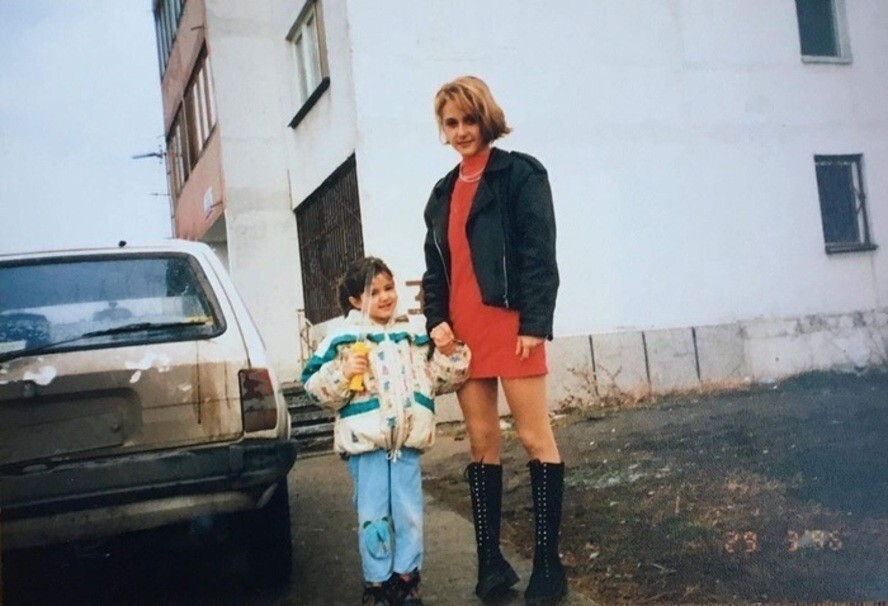 Мама с дочкой, 1996 год.
