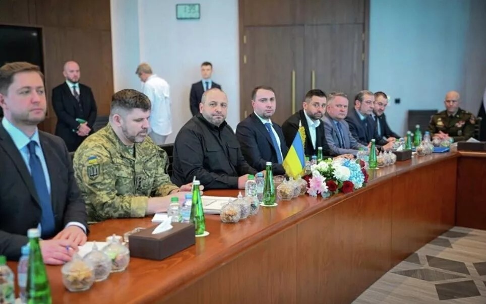 США хотят заключить мирное соглашение по Украине в марте и провести выборы в мае, но это вряд ли возможно — Reuters