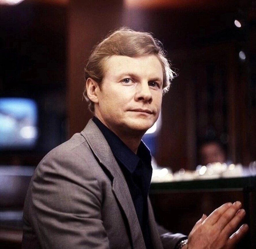 Виталий Соломин