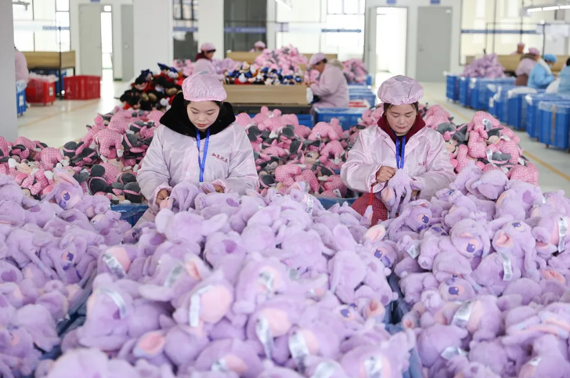 Как Китай подсел на «безболезненное материнство»