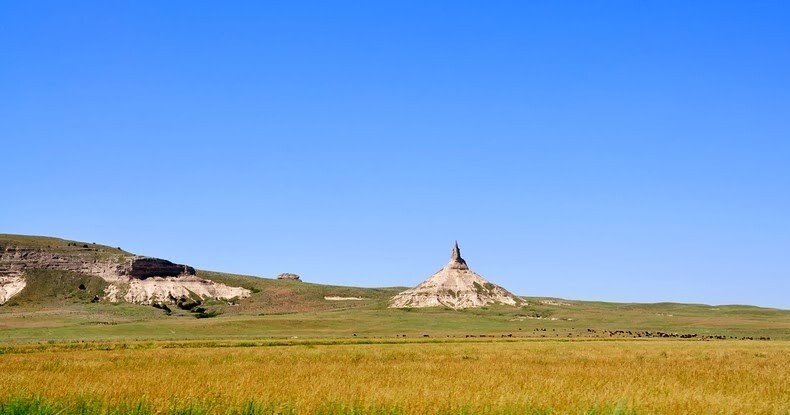 Древняя гора Чимни Рок - историческая достопримечательность