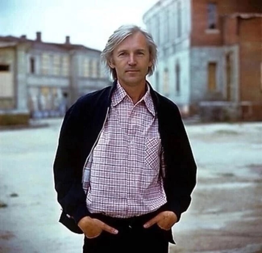 Станислав Любшин