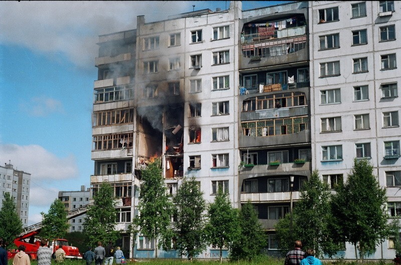 Взрыв бытового газа в Архангельске. 13 июля 1997 года.