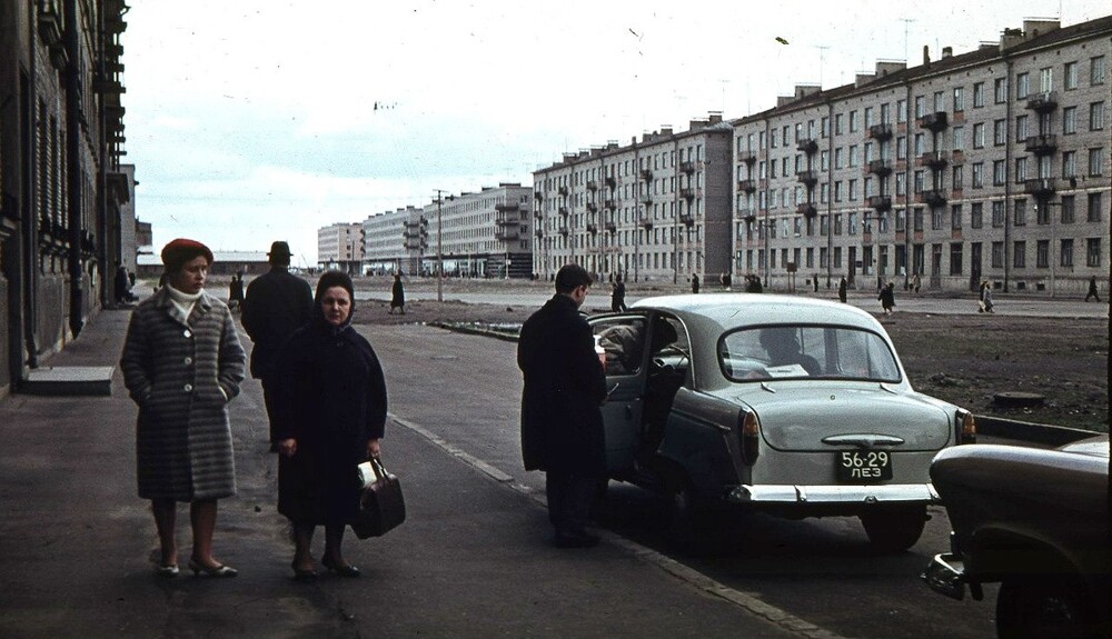 Новостройки на Наличной улице в Ленинграде.