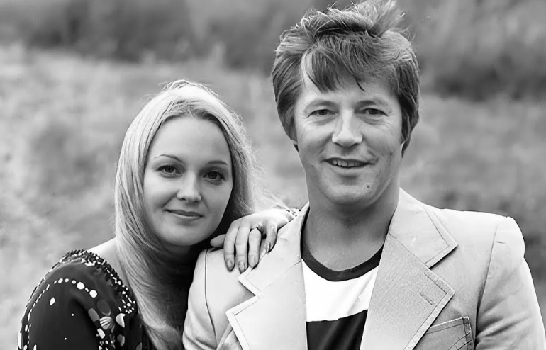 Наталья Гвоздикова и Евгений Жариков Наталья Гвоздикова и Евгений Жариков