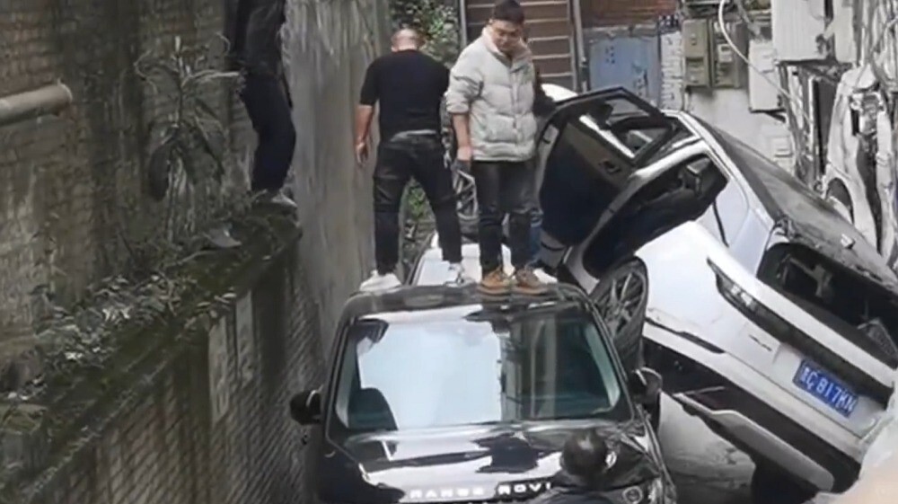 Долго целился и попал