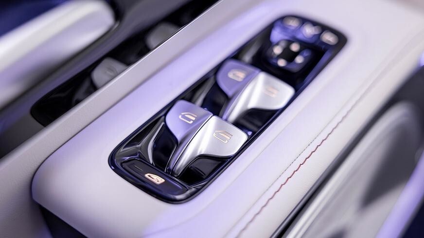 Mercedes представил электрический минивэн VLE