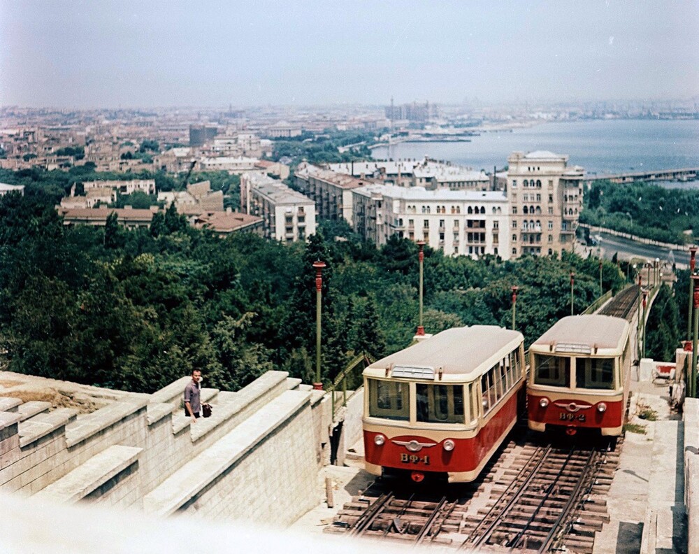 Фуникулёр в столице Азербайджанской ССР - Баку.