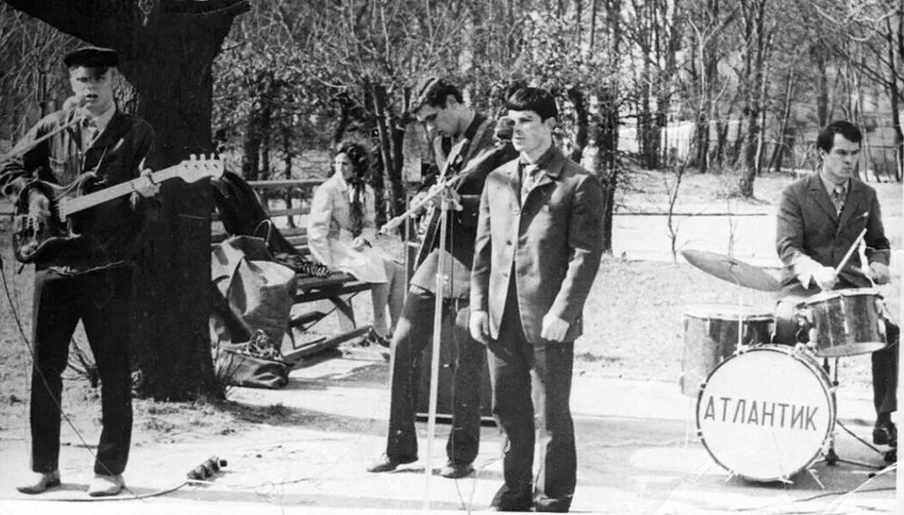 ВИА «Атлантик». У микрофона Олег Газманов. 1971–1973 годы. 