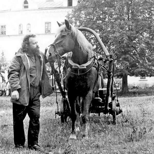 А фамилия такая добрая…. (14+)