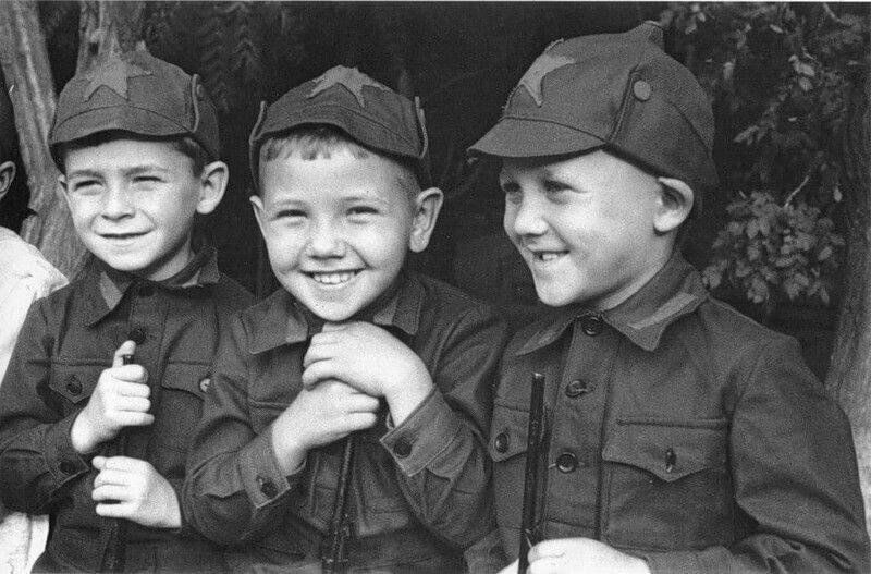 Советские пацаны и парни