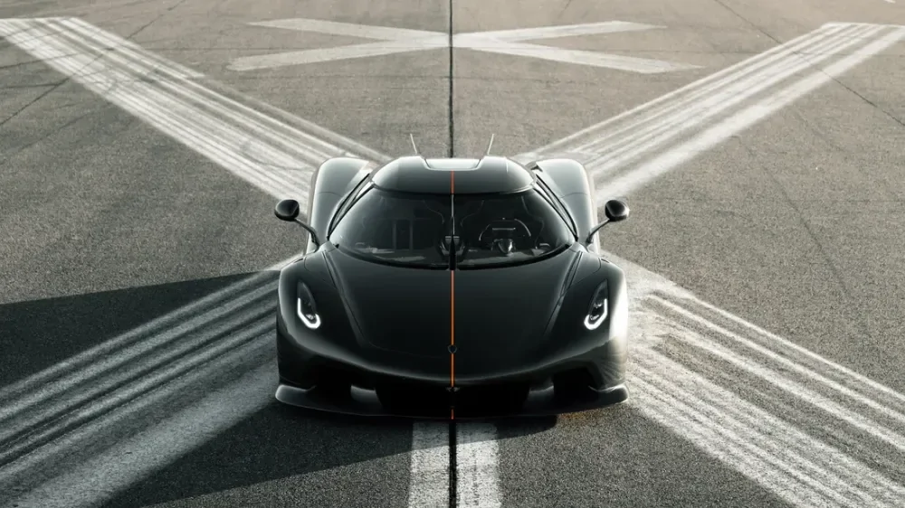 Производитель суперкаров Koenigsegg готовится к мировому рекорду скорости