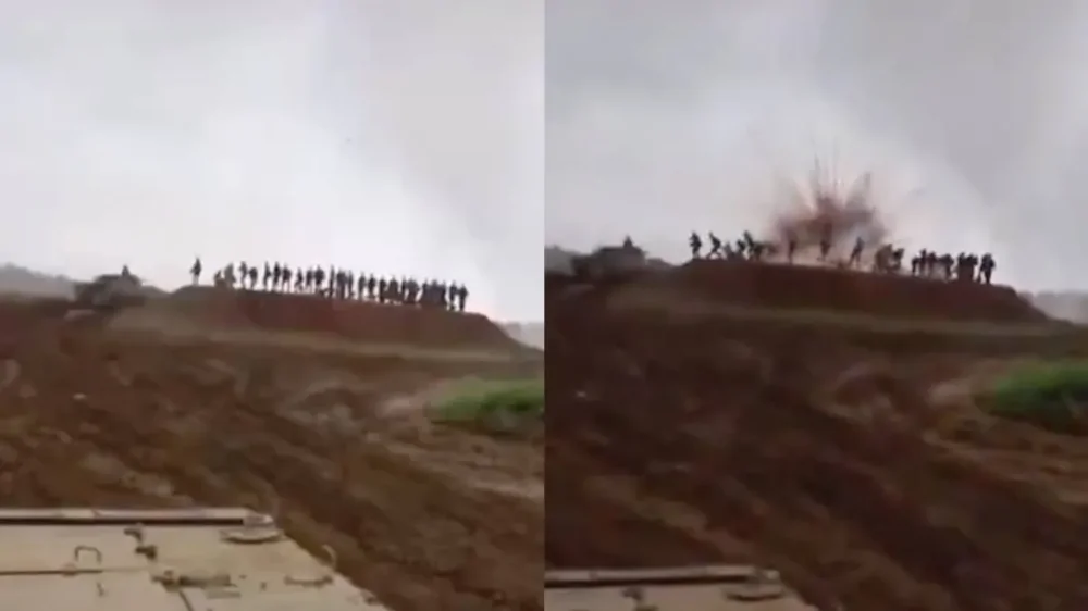 Во время китайской военной демонстрации дымовая граната вылетела прямо в сторону официальных лиц