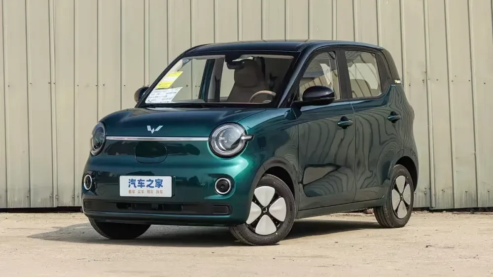 Китайский «народный» электрокар после обновления поступил в продажу по цене от 530 тысяч рублей