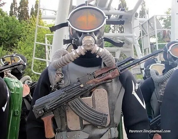 ИСТОРИЯ БОЕВЫХ ПЛОВЦОВ ВМФ СССР И РОССИИ