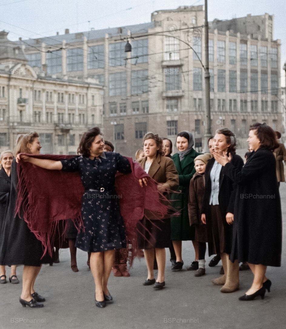 Жизнь Советской Москвы в 40-е годы