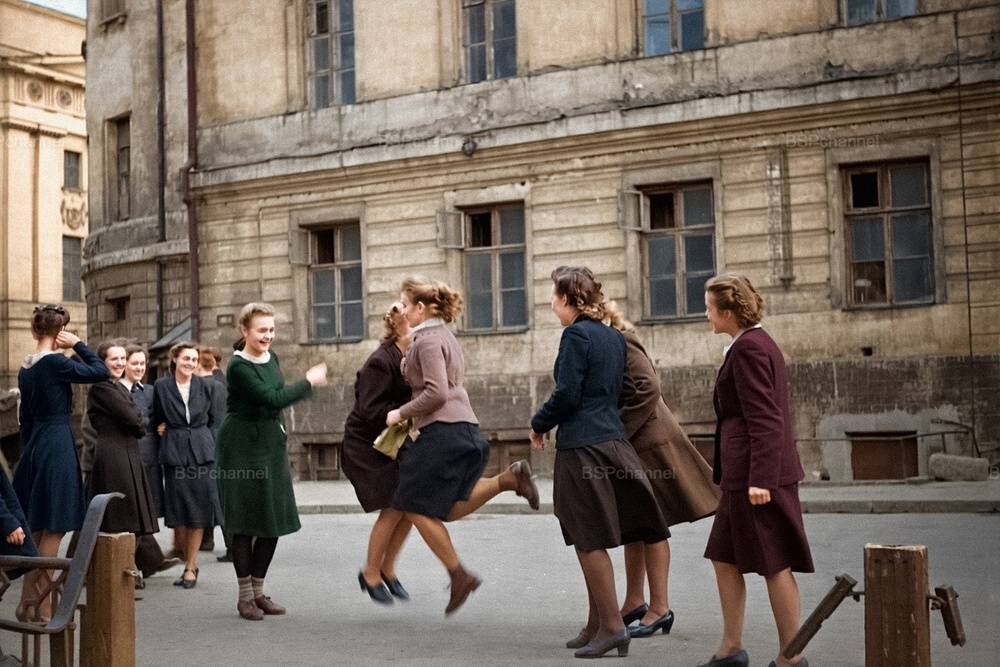 Жизнь Советской Москвы в 40-е годы