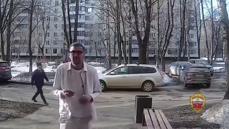 В Москве задержали карманника после кражи телефона