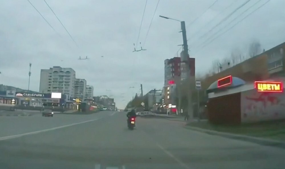 Этот парень был из тех, кто прям в начале первого сезона...