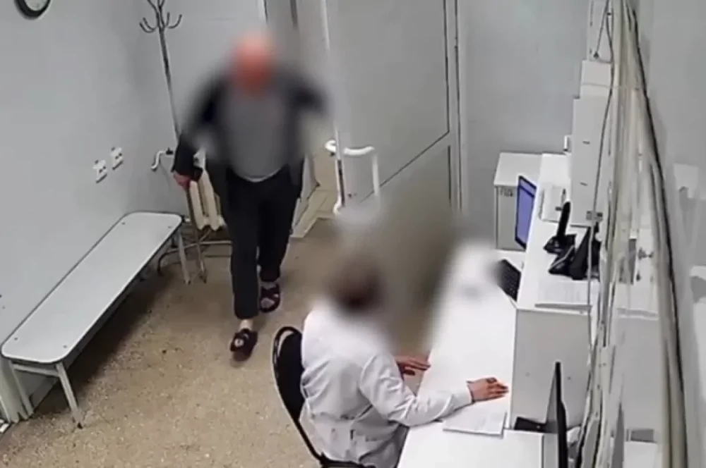 В Орске нетрезвый мужчина напал на медсестру