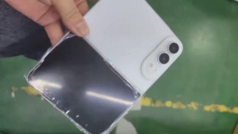 Мужчина показал, как будет выглядеть «раскладушка» iPhone