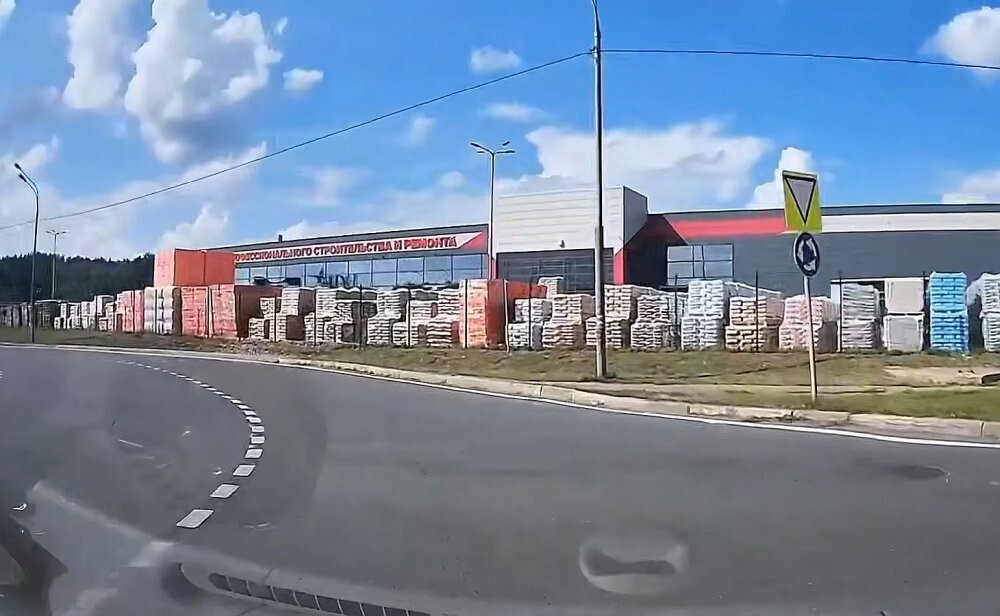 Без ДТП. Ох уж это круговое движение