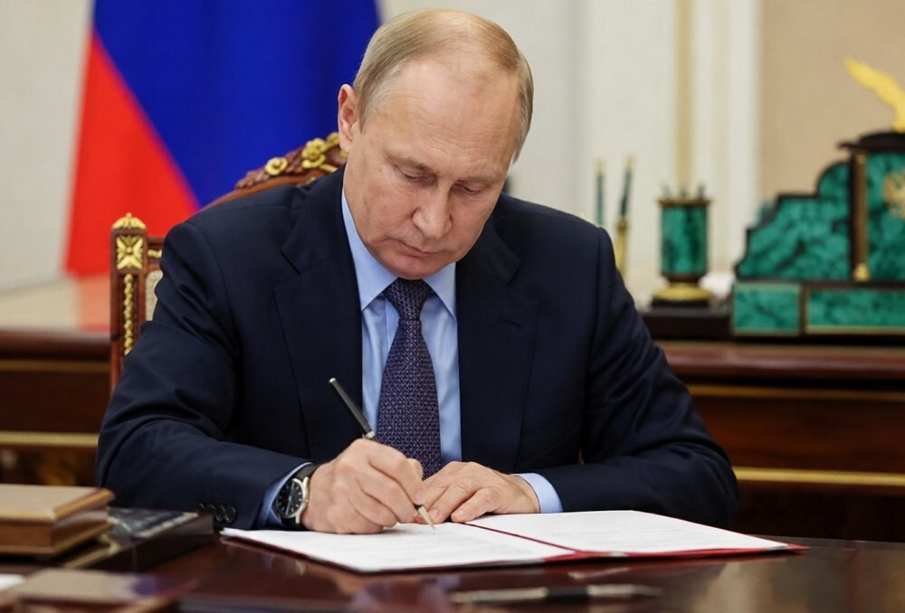 Путин подписал закон о стимулировании поставок бензина на внутренний рынок