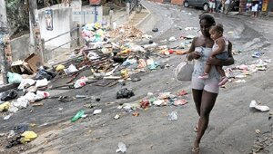 Игра на выживание: беднейшие города мира и их население