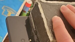 "Кирпичфон": пользователь нашёл способ, при котором его Samsung сможет неделю работать без подзарядки