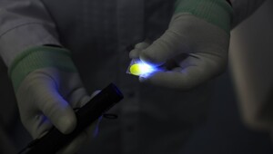 Российские ученые смогли увеличить мощность свечения прожекторов