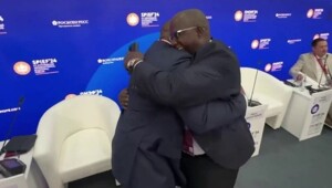 Радость встречи африканских делегатов на ПМЭФ-2024