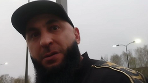 В Екатеринбурге чеченец ударил девушку по лицу и разбил телефон за то, что ему перегородили путь