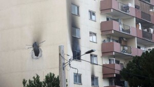 Если страна, выбирая между войной и позором, выбирает позор, она получает и войну, и позор