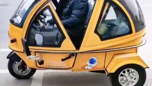 Китайцы полюбили "горошинки на трех колесиках"